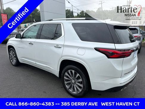 Used 2023 Chevrolet Traverse Premier AWD/4WD image 6