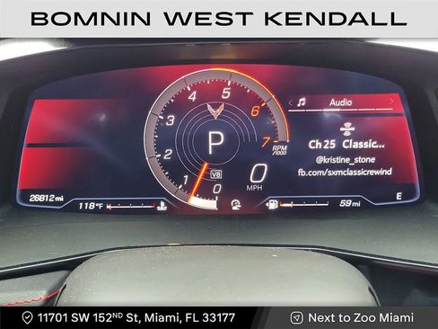 Used 2021 Chevrolet Corvette Stingray Coupe w/ Z51 Performance Package image 11