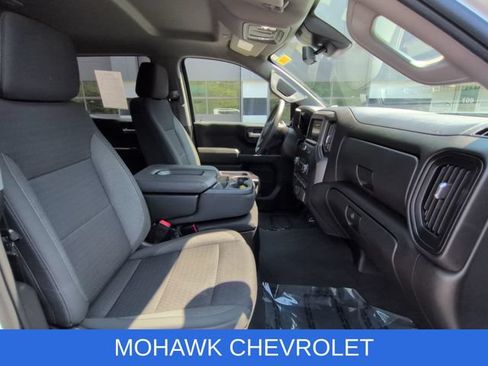Used 2022 Chevrolet Silverado 1500 Custom AWD/4WD image 29