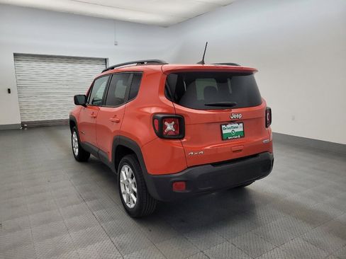 Used 2020 Jeep Renegade Latitude w/ Popular Equipment Group AWD/4WD image 5