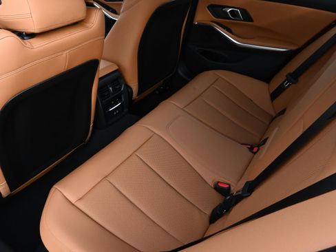 New 2026 BMW 330i Sedan w/ M Sport Package image 11