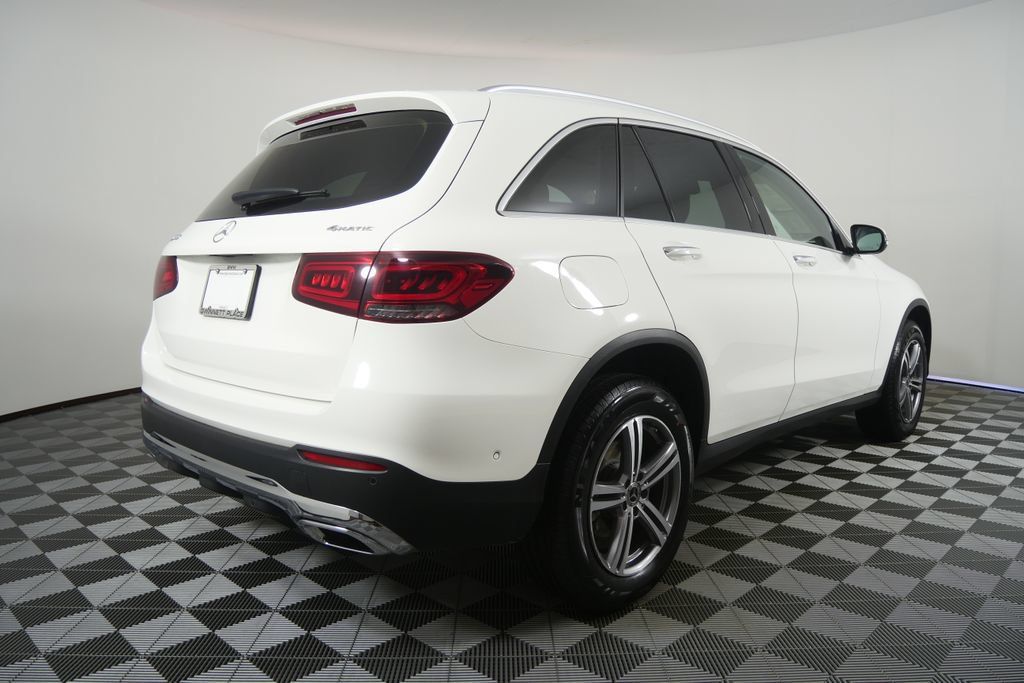 Used 2021 Mercedes-Benz GLC 300 4MATIC image 5