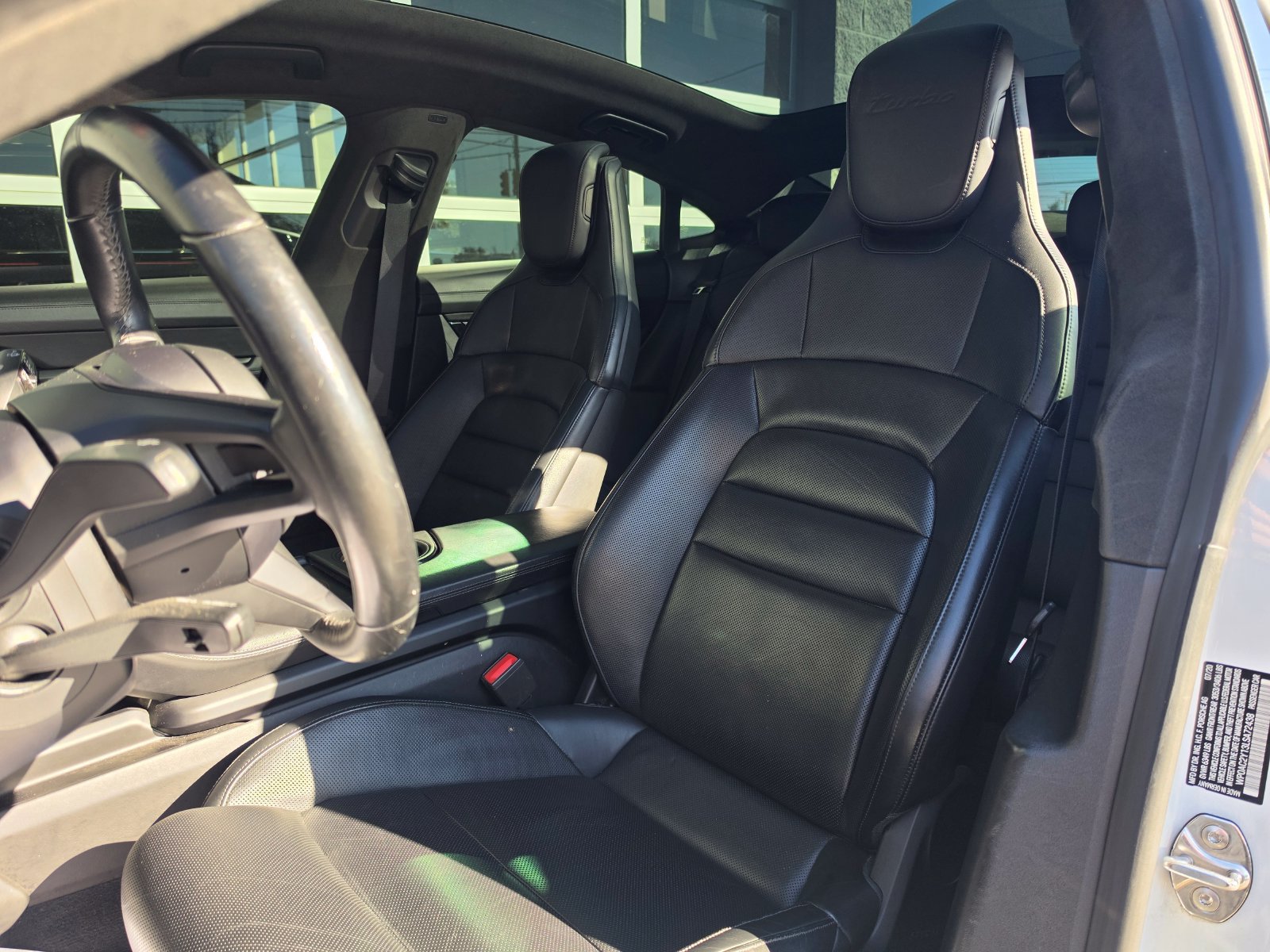 Used 2020 Porsche Taycan AWD/4WD image 9
