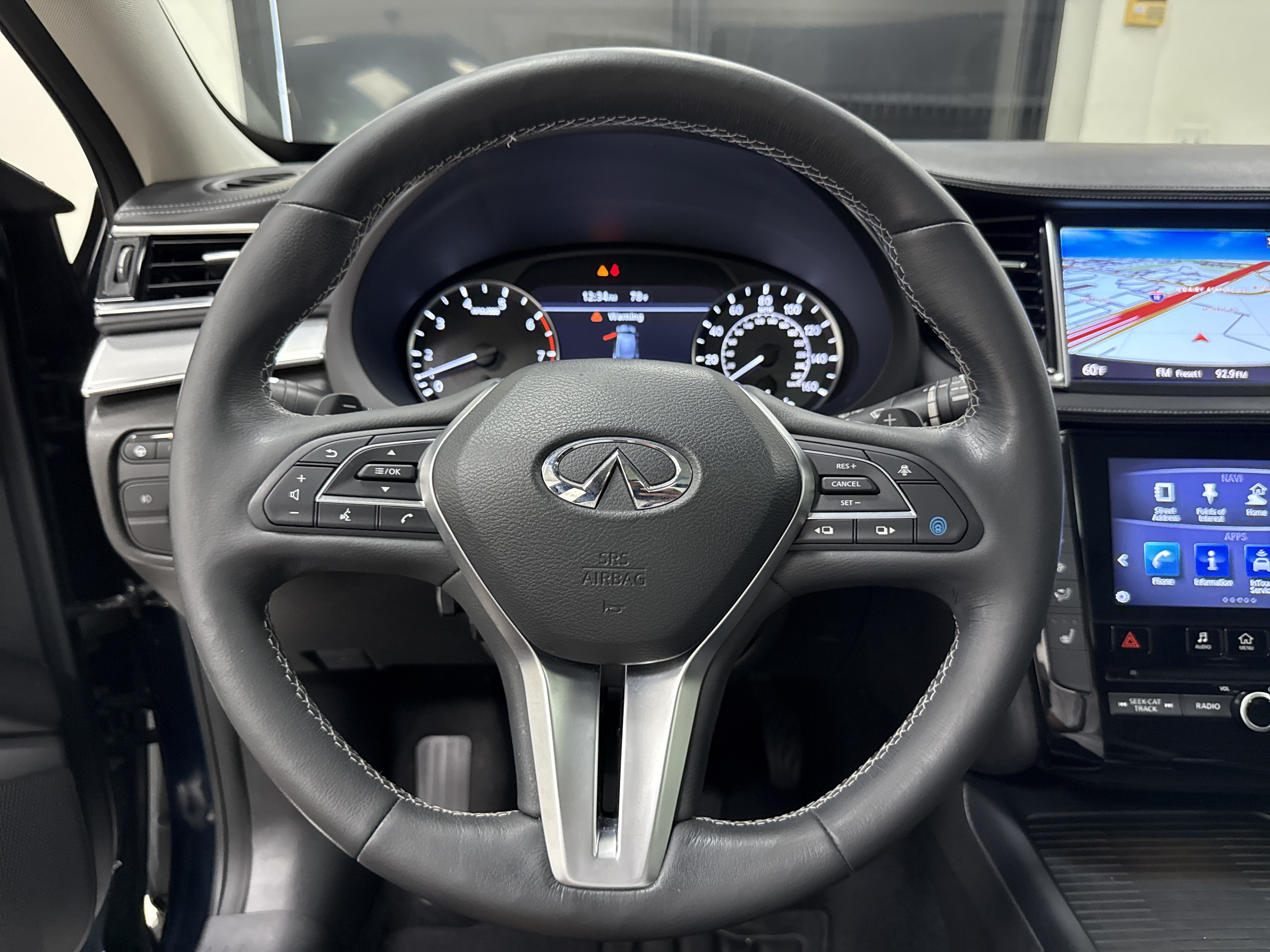 Used 2019 INFINITI QX50 FWD image 18