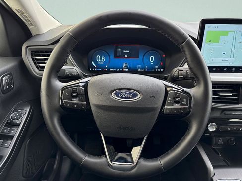 Used 2025 Ford Escape Platinum AWD/4WD image 18