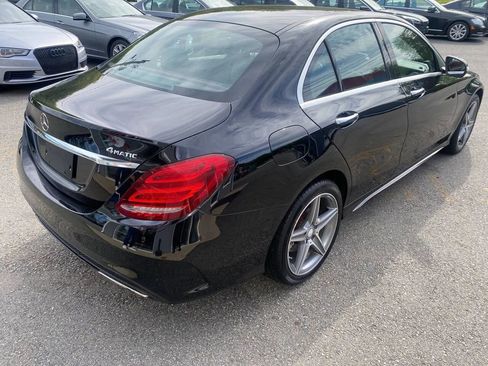 Used 2015 Mercedes-Benz C 300 4MATIC Sedan image 4