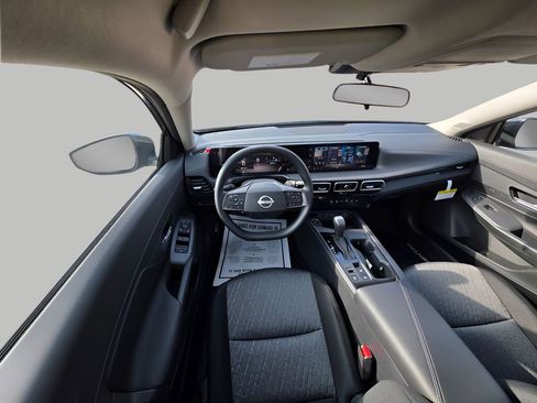 New 2026 Nissan Sentra SV image 11