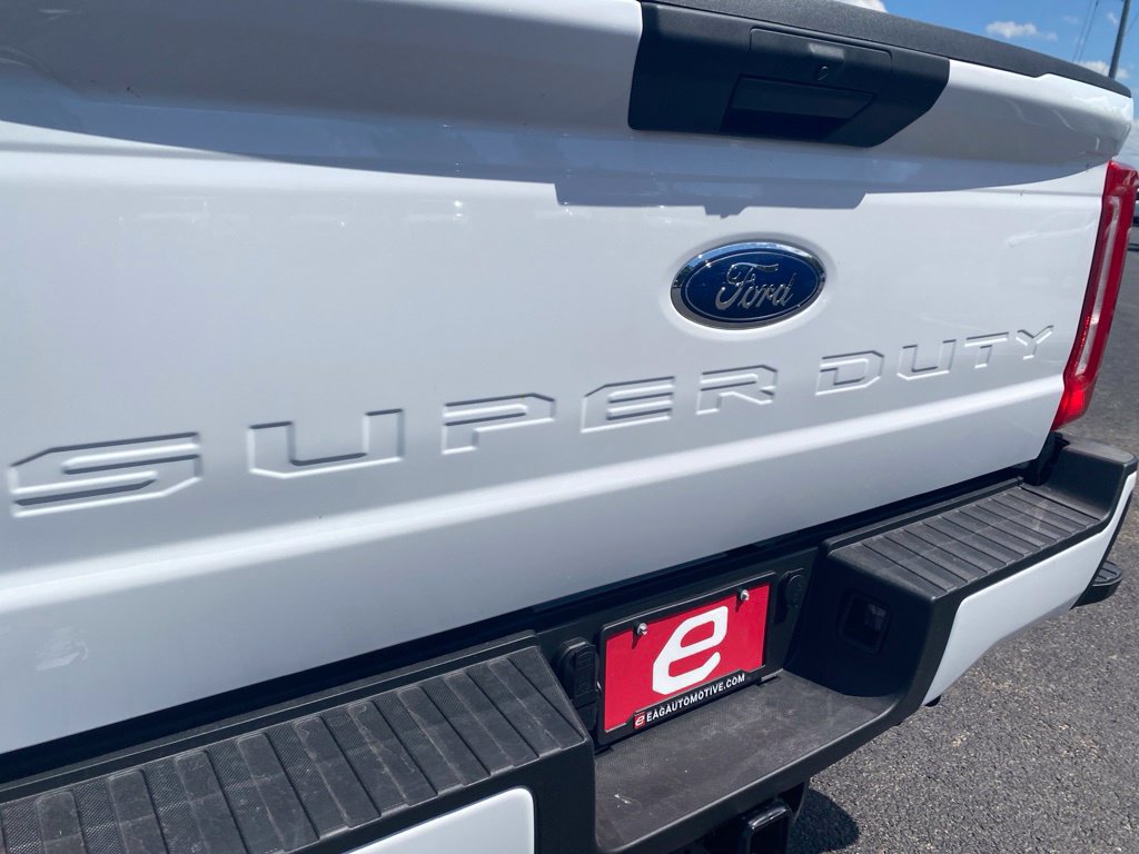 New 2026 Ford F250 XL w/ STX Appearance Package AWD/4WD image 32