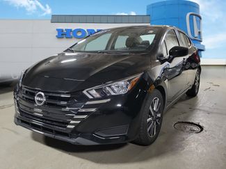 Used 2023 Nissan Versa SV video 2