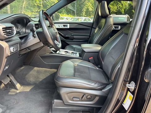 Used 2022 Ford Explorer ST-Line w/ Class IV Trailer Tow Package AWD/4WD image 13