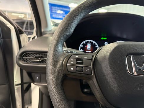 Certified 2026 Honda HR-V LX image 16