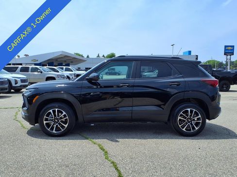 Used 2026 Chevrolet TrailBlazer LT w/ Convenience Package AWD/4WD image 9