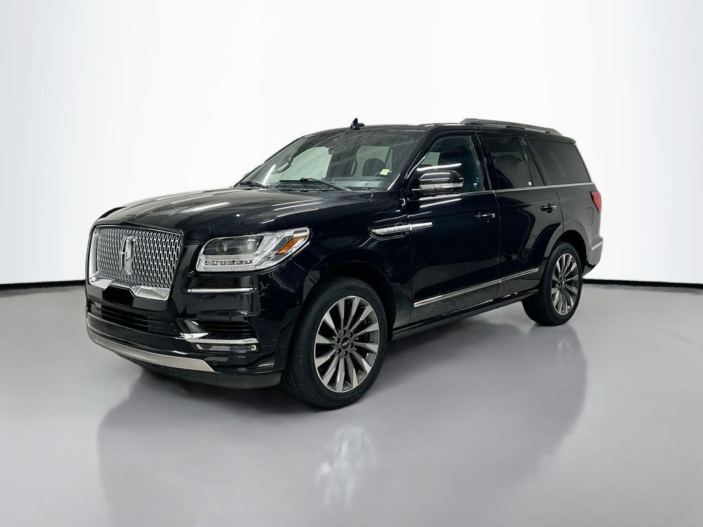 Used 2021 Lincoln Navigator Reserve w/ Luxury Package AWD/4WD image 1