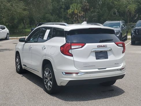 Used 2022 GMC Terrain Denali w/ Denali Premium Package AWD/4WD image 4