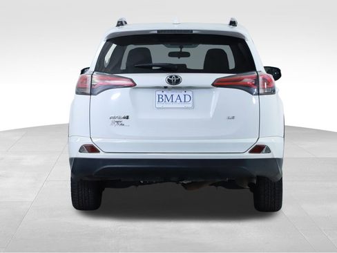 Used 2016 Toyota RAV4 LE image 11