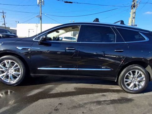 Used 2023 Buick Enclave Premium w/ Experience Buick Package image 5