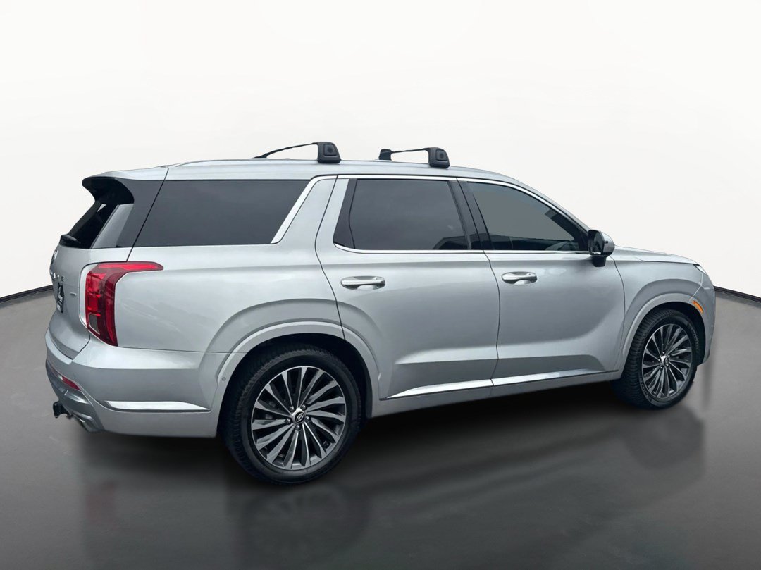 Used 2023 Hyundai Palisade Calligraphy AWD/4WD image 3