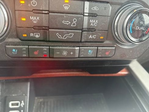 Used 2018 Ford F150 King Ranch w/ Equipment Group 601A Luxury image 30