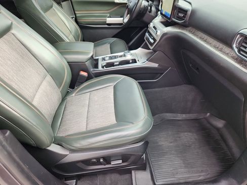 Used 2022 Ford Explorer Timberline image 14