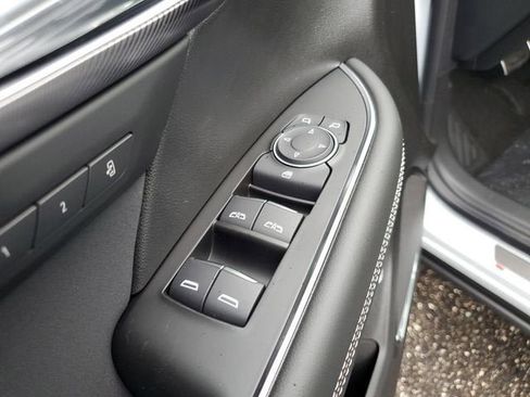 New 2026 Buick Envision Sport Touring AWD/4WD image 18