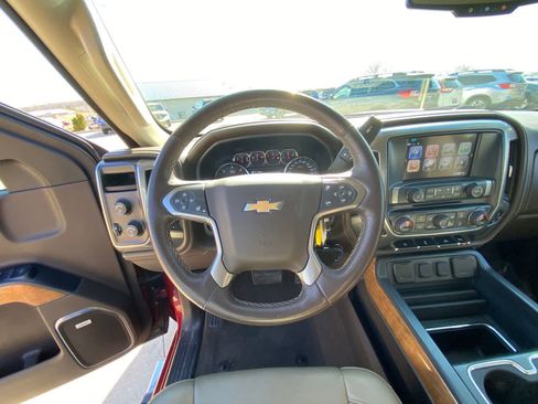 Used 2018 Chevrolet Silverado 1500 LTZ w/ Sport Package image 22