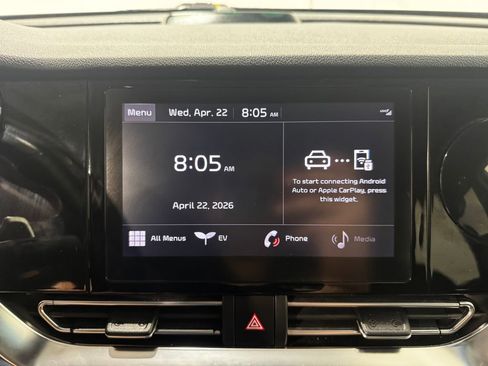 Used 2022 Kia Niro EX FWD image 10