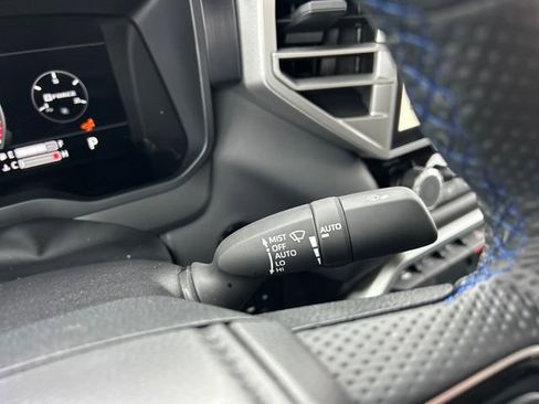 Used 2025 Toyota Tundra Platinum image 17