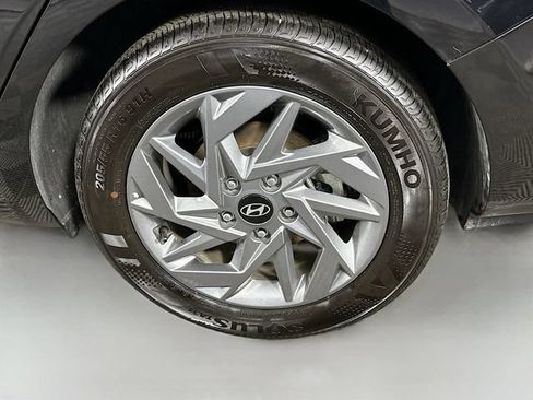 Used 2026 Hyundai Elantra Hybrid FWD image 29