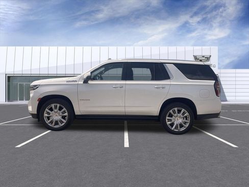 Used 2022 Chevrolet Tahoe High Country AWD/4WD image 5