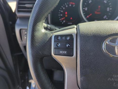 Used 2013 Toyota 4Runner Limited image 13