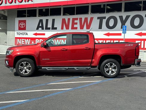 Used 2016 Chevrolet Colorado Z71 RWD image 2