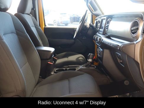 Used 2019 Jeep Wrangler Sport image 14