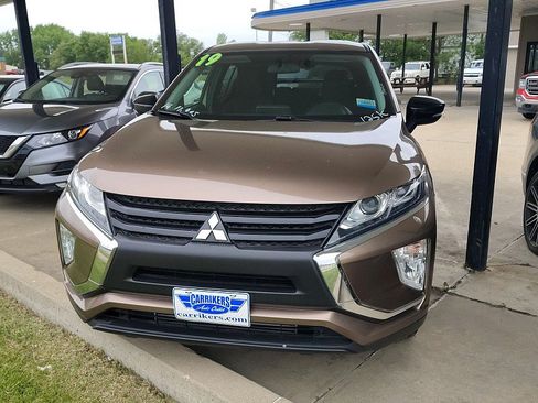 Used 2019 Mitsubishi Eclipse Cross AWD image 2