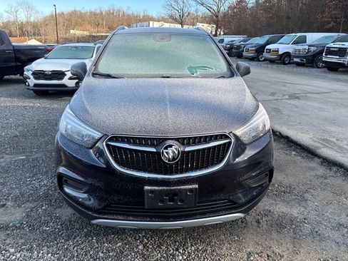 Certified 2022 Buick Encore Preferred w/ Safety Package image 8