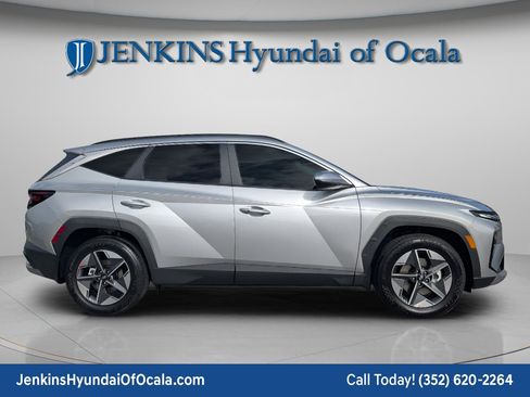 New 2026 Hyundai Tucson SEL image 2