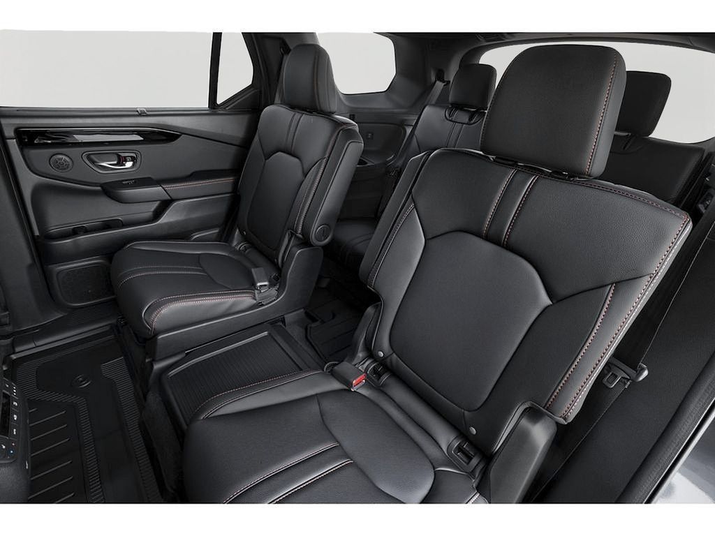 New 2026 Honda Pilot TrailSport image 8