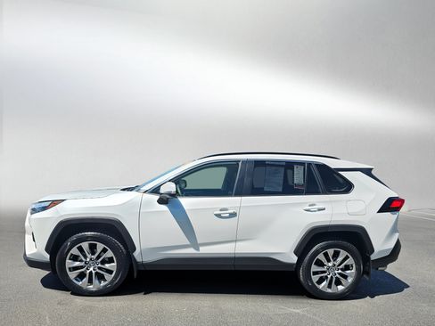 Used 2023 Toyota RAV4 XLE Premium AWD/4WD image 2