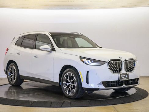 Used 2026 BMW X3 xDrive30i w/ Premium Package AWD/4WD image 6