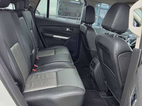 Used 2014 Ford Edge Sport w/ Driver Entry Package AWD/4WD image 19