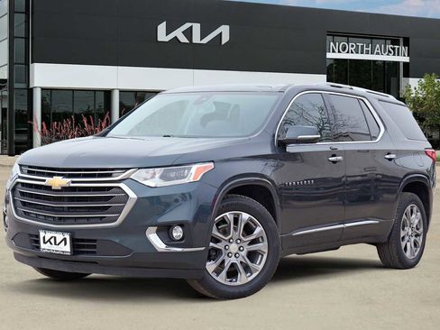 Used 2018 Chevrolet Traverse Premier w/ Driver Confidence II Package image 1