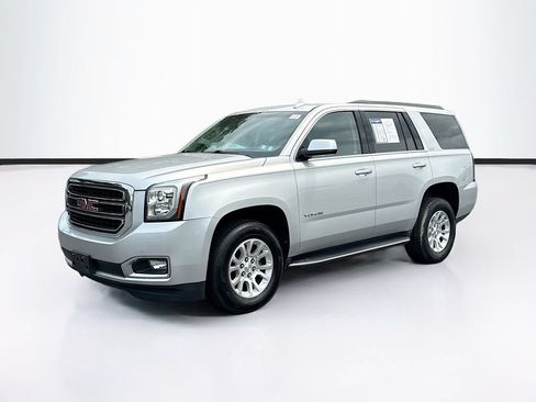 Used 2018 GMC Yukon SLT w/ Open Road Package AWD/4WD image 3