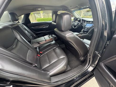 Used 2016 Cadillac XTS Luxury AWD/4WD image 19