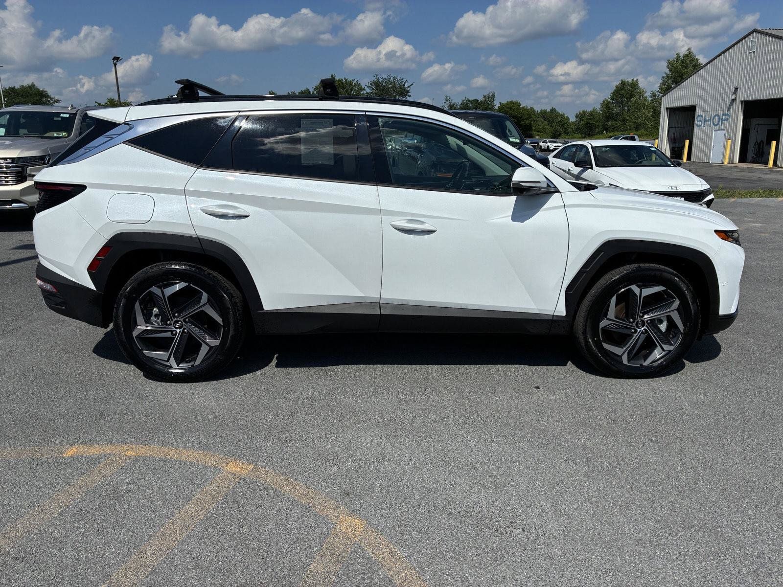 New 2024 Hyundai Tucson Limited AWD/4WD image 8