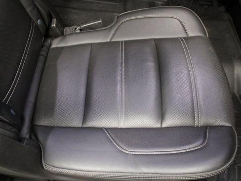 Used 2020 GMC Yukon XL Denali image 27