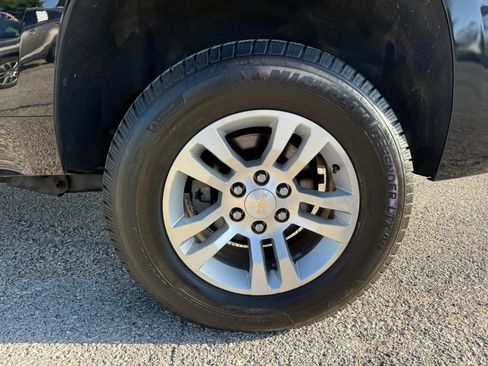 Used 2018 Chevrolet Tahoe LT AWD/4WD image 23