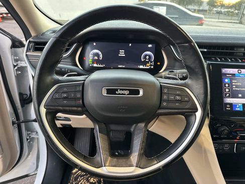 Used 2021 Jeep Grand Cherokee L Limited image 29