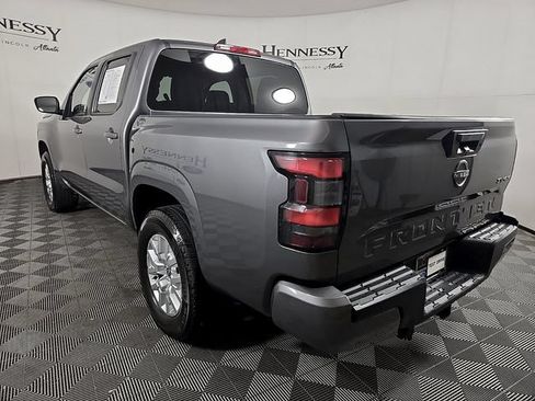 Used 2023 Nissan Frontier SV AWD/4WD image 7