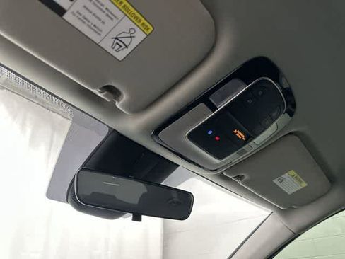 Used 2021 Hyundai Santa Fe SEL FWD image 21