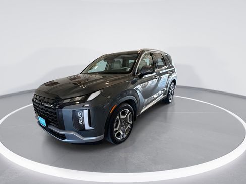 Used 2023 Hyundai Palisade Limited image 4