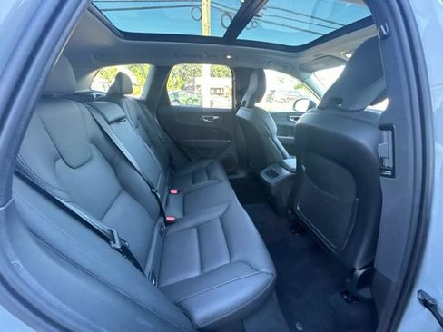 Used 2025 Volvo XC60 B5 Plus AWD/4WD image 13